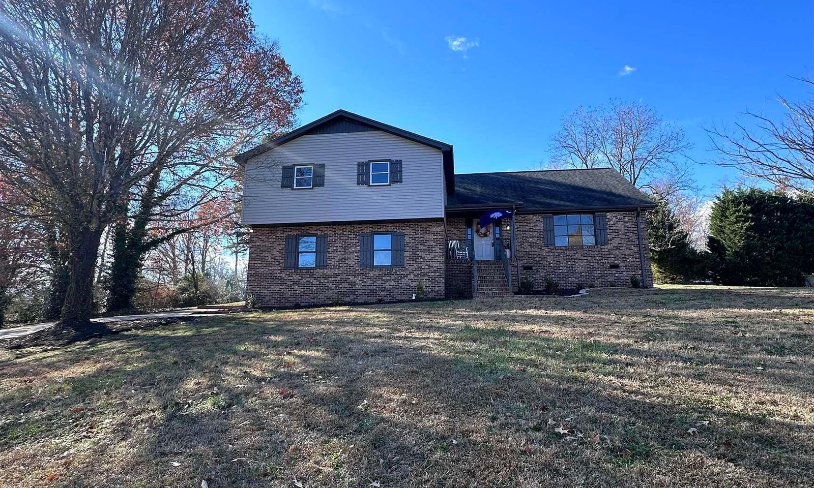 Property image 3 at 221 Timbrooke Way, Easley, SC 29642