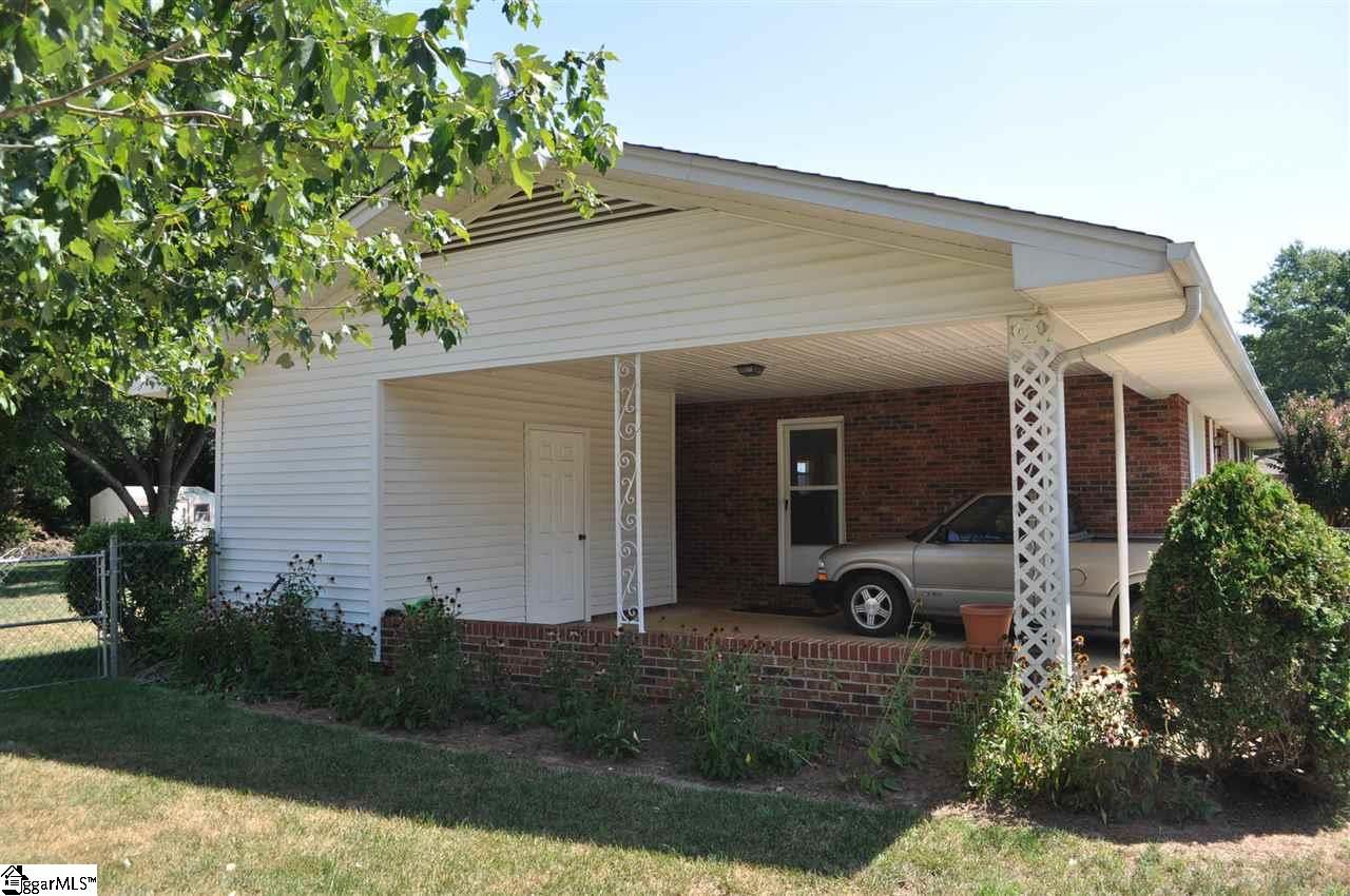 Property image 2 at 104 Bismark Drive, Pelzer, SC 29669
