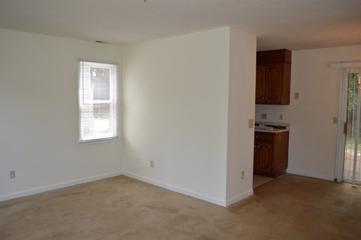 Property image 3 at 911 Madden Bridge Road, Central, SC 29630