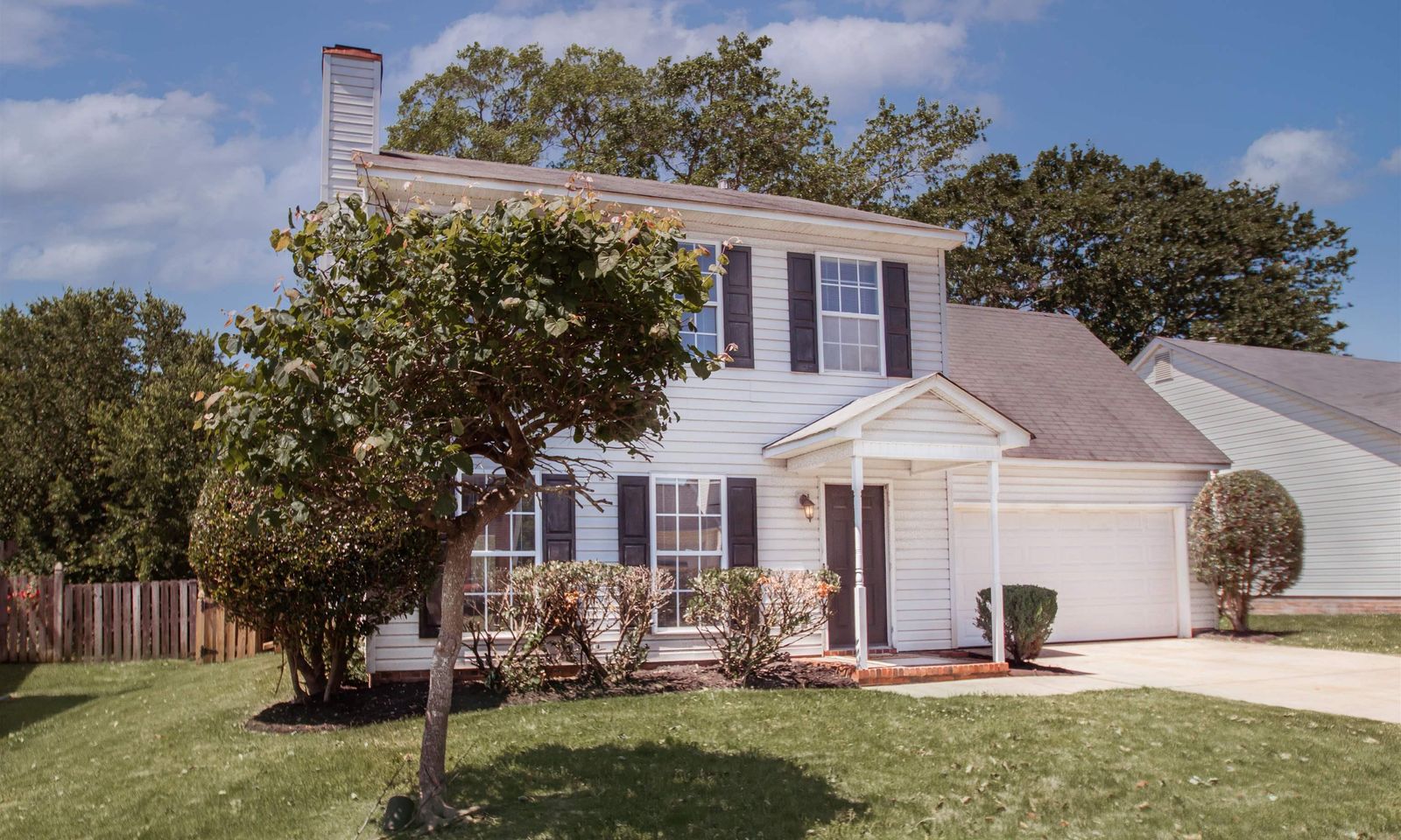 Property image 2 at 8 Sandy Point Court, Simpsonville, SC 29680