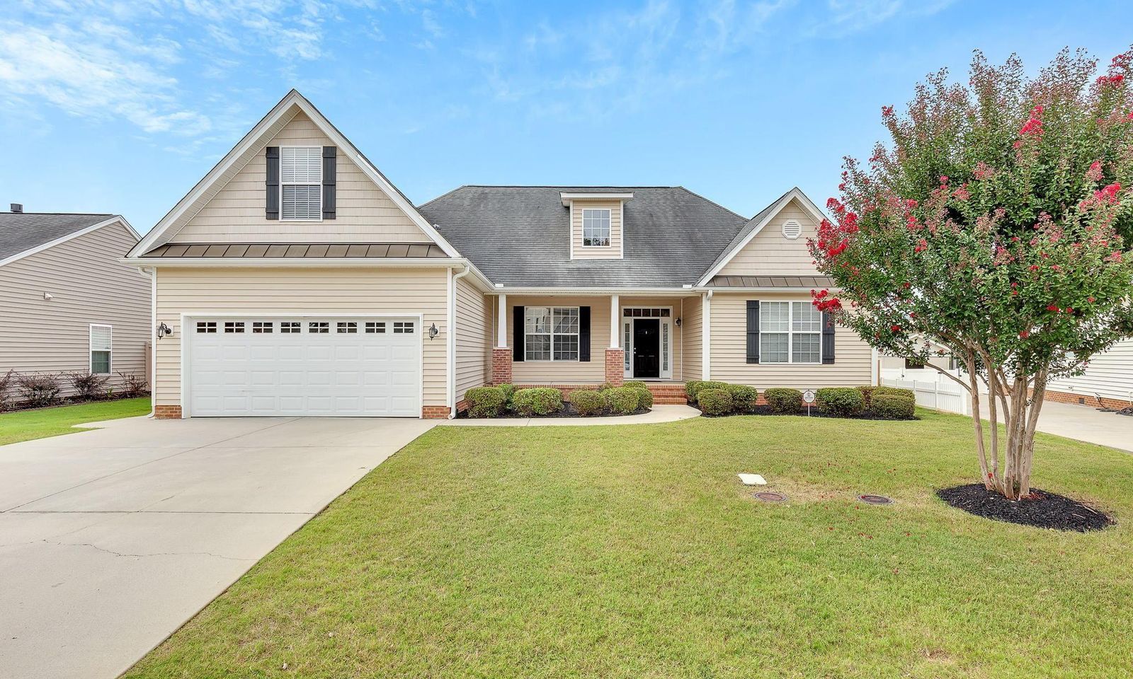 Property image 1 at 260 Finley Hill Court, Simpsonville, SC 29681-8130