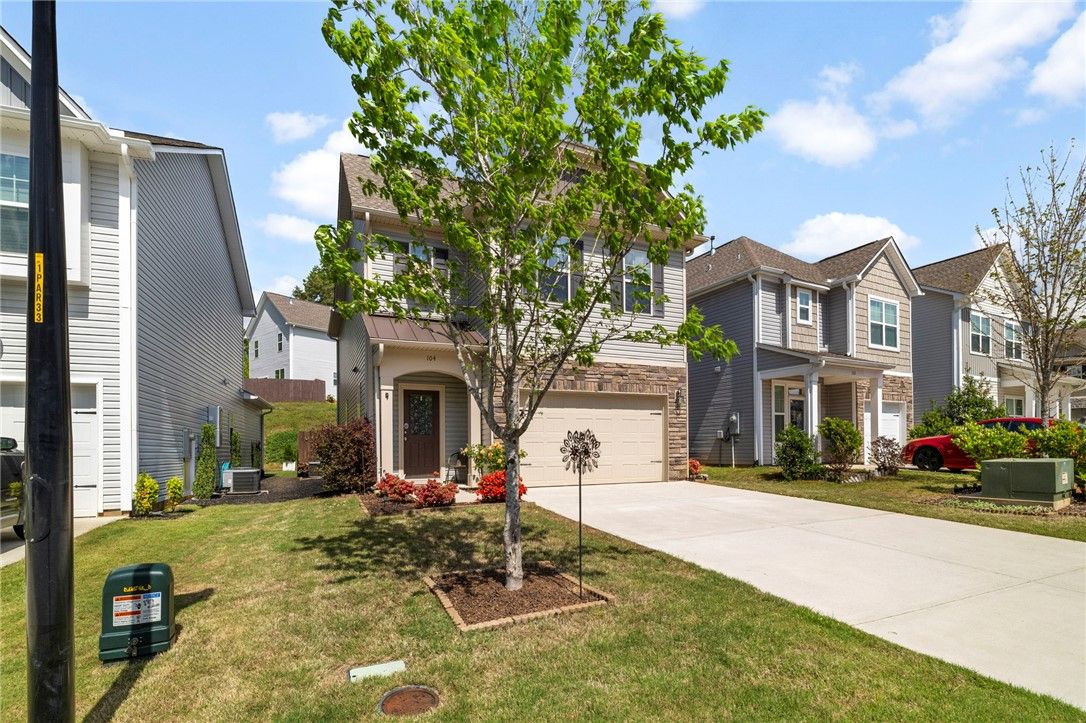 Property image 3 at 104 Wheaton Court, Simpsonville, SC 29680
