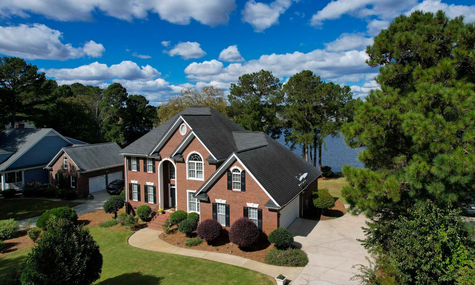 Property image 2 at 303 N Woodlake Drive, Columbia, SC 29229