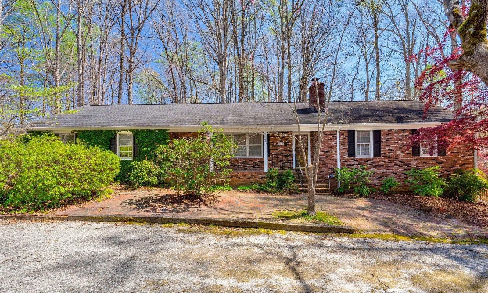 Property image 2 at 604 Roosevelt Drive, Easley, SC 29642
