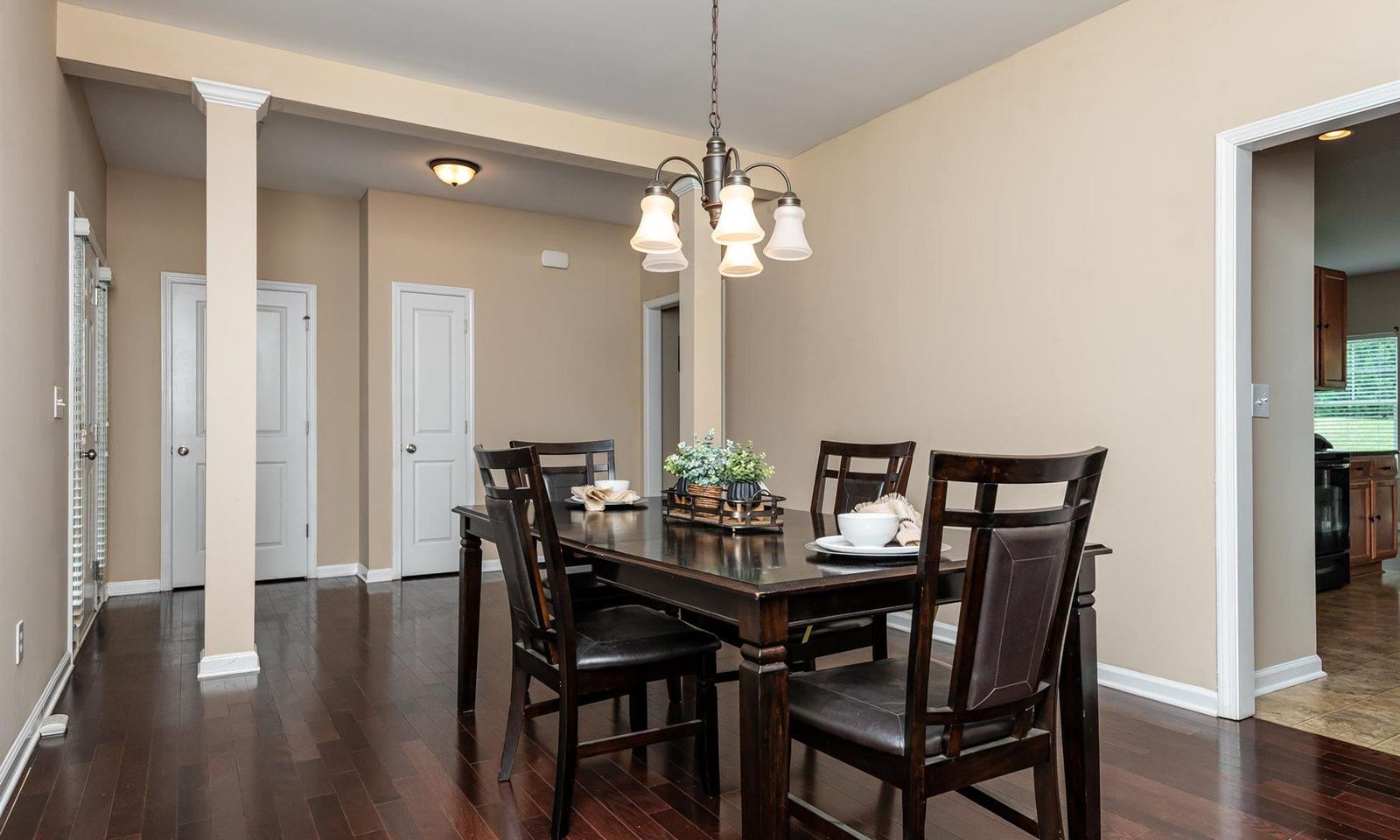Property image 3 at 304 Damascus Drive, Simpsonville, SC 29681