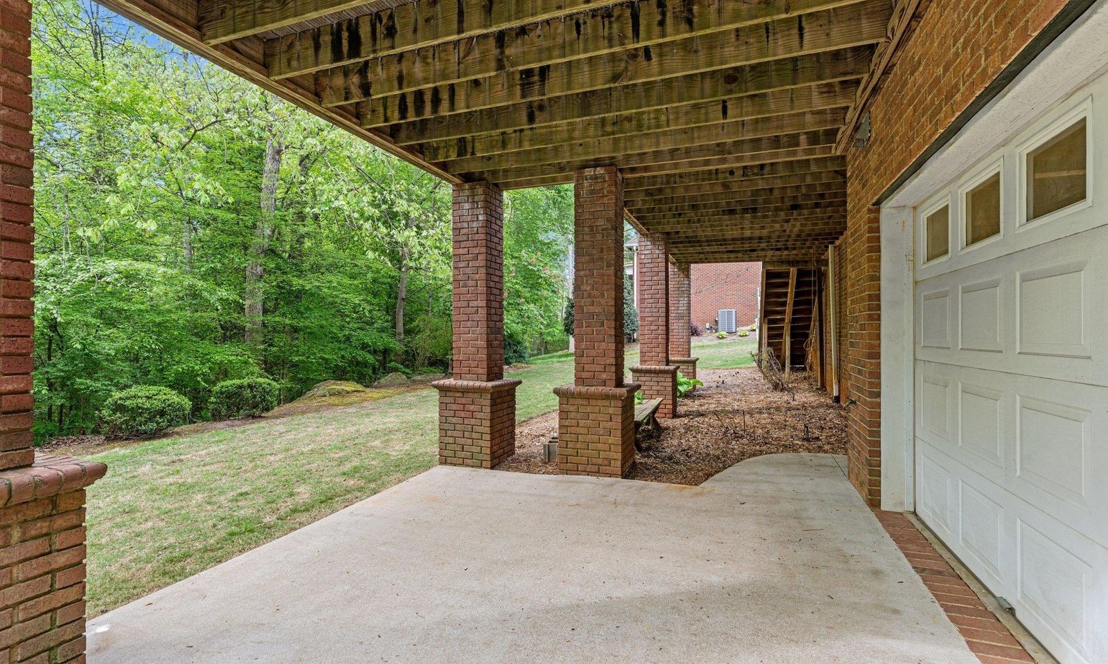 Property image 5 at 489 S Oakley Lane, Spartanburg, SC 29301