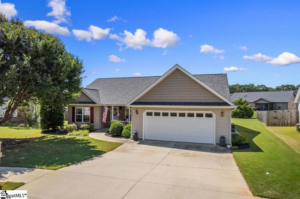 Property image 1 at 260 Sleepy River Road, Simpsonville, SC 29681