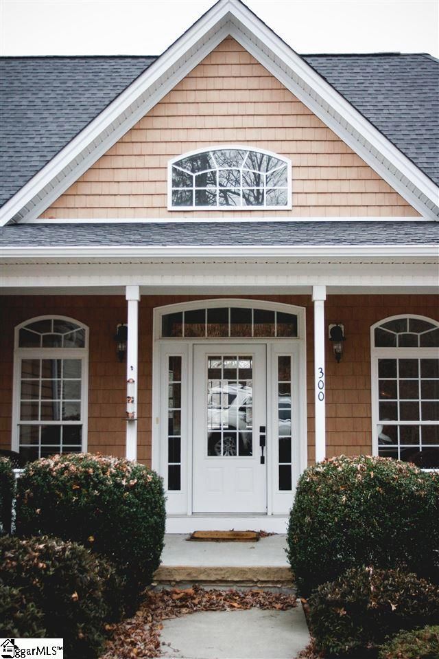 Property image 3 at 300 Huntington Road, Anderson, SC 29626