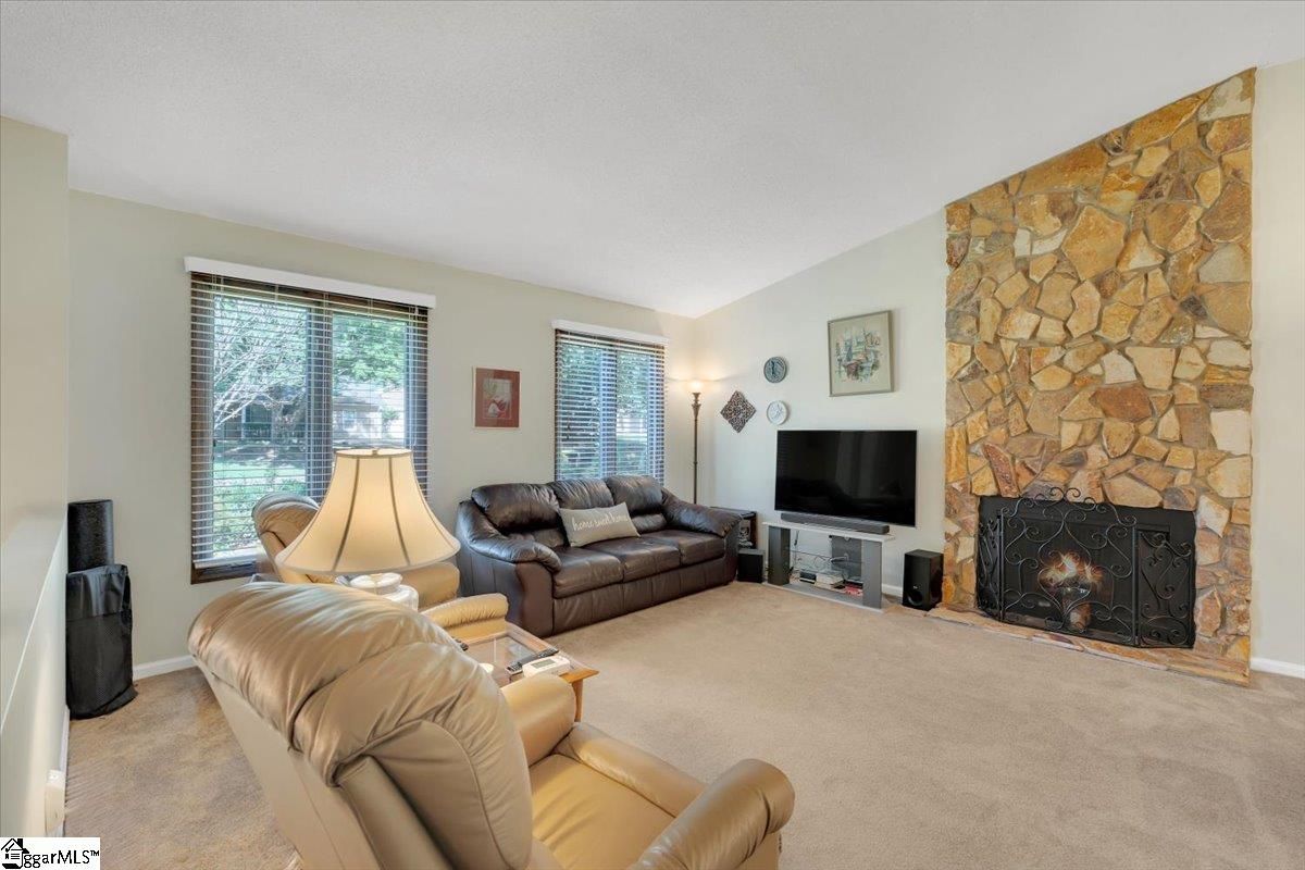 Property image 5 at 224 Hunters Trail, Greenville, SC 29615-4027