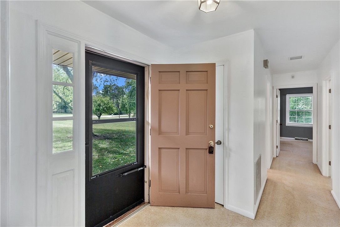 Property image 4 at 719 Quincy Road, Seneca, SC 29678
