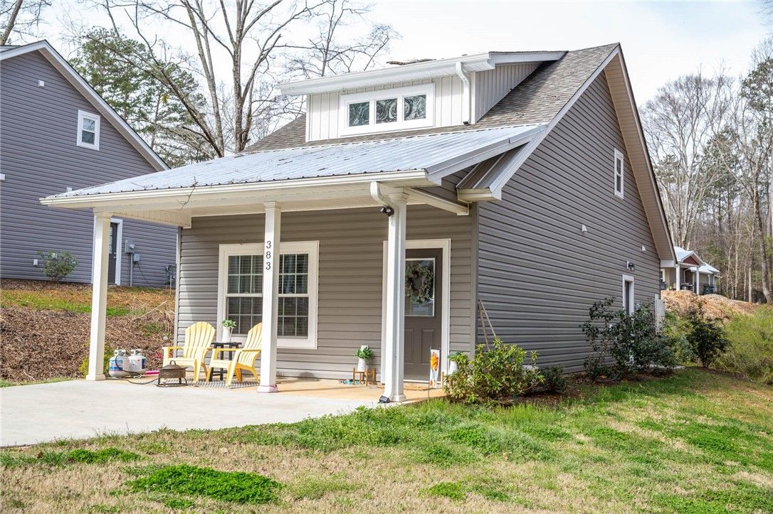 Property image 3 at 383 Woodland Drive, Walhalla, SC 29691