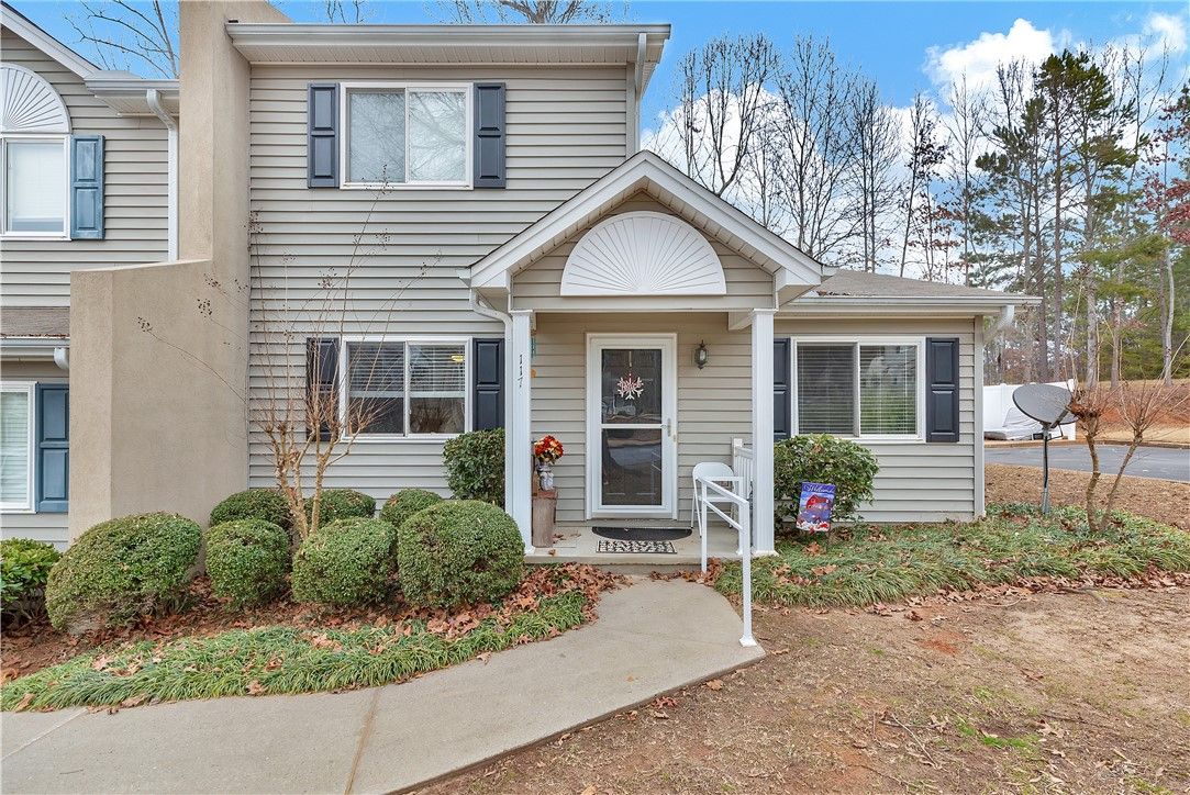 Property image 2 at 117 Perkins Place, Seneca, SC 29678