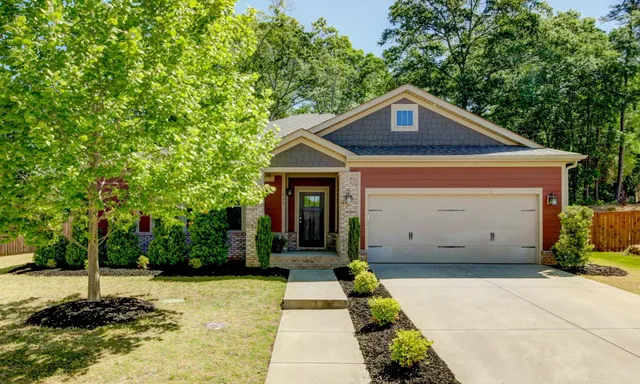 144 Summer Oak Lane
