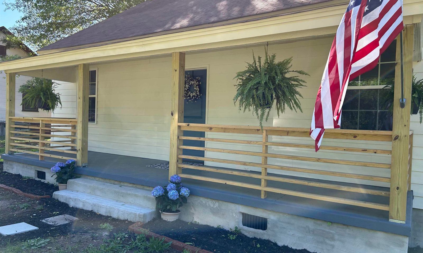 Property image 2 at 109 Edwards Street, Simpsonville, SC 29681
