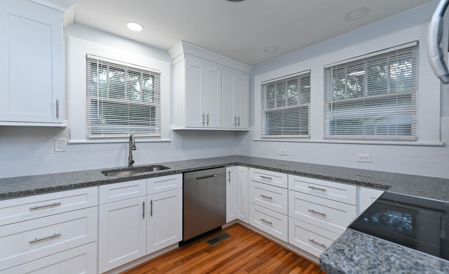 Property image 2 at 528 Grove Road, Greenville, SC 29605