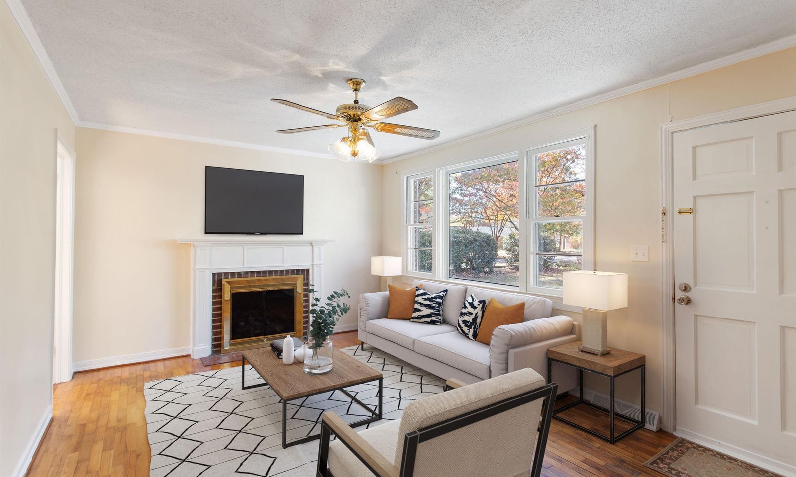 Property image 4 at 8 Linda Lane, Greenville, SC 29617-8119