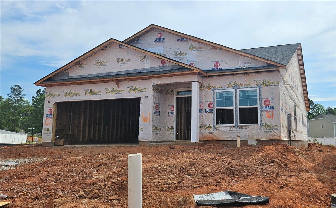 Main image of property at 101 Denbigh Lane, Greenville, SC 29605