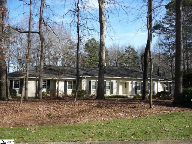 Main image of property at 218 Holly Tree Lane, Simpsonville, SC 29681