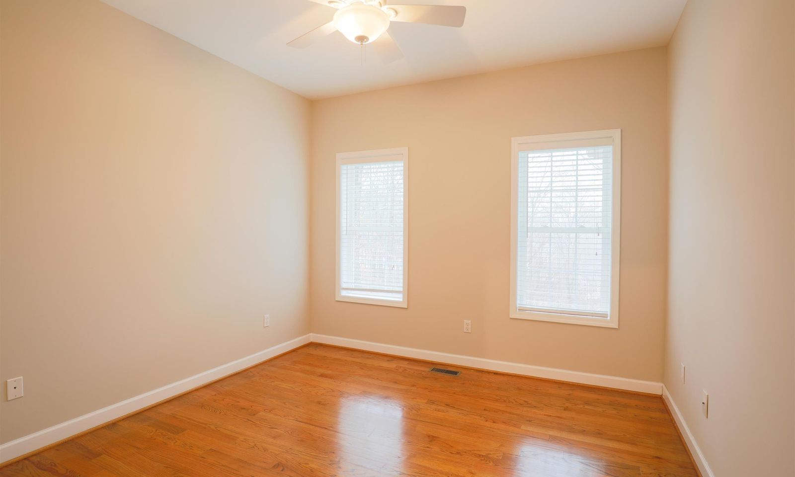 Property image 5 at 332 Camperdown Court, Easley, SC 29642