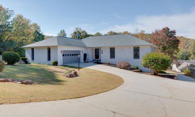 103 Shorecrest Drive