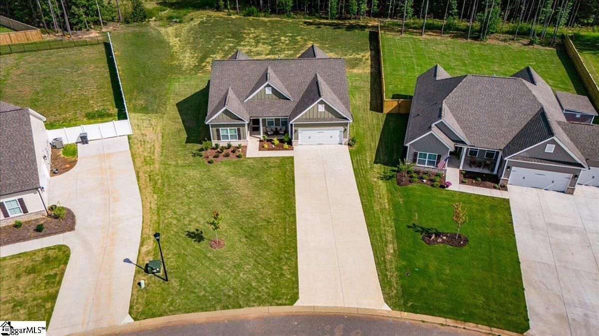 Property image 5 at 605 Still Wood Trail, Fountain Inn, SC 29644