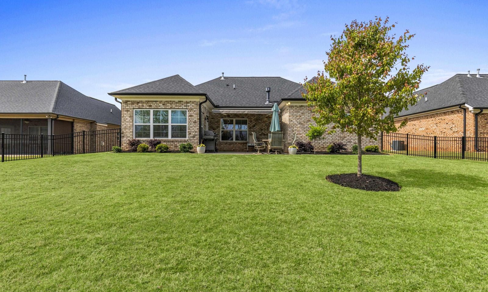 Property image 5 at 305 Fox Brook Court, Taylors, SC 29687