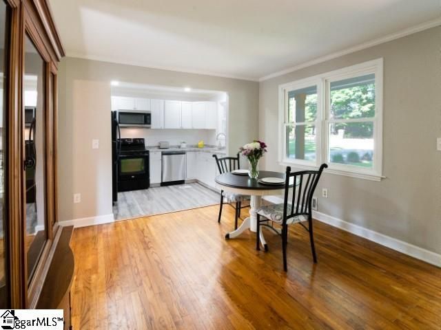 Property image 2 at 304 Creighton Drive, Taylors, SC 29687