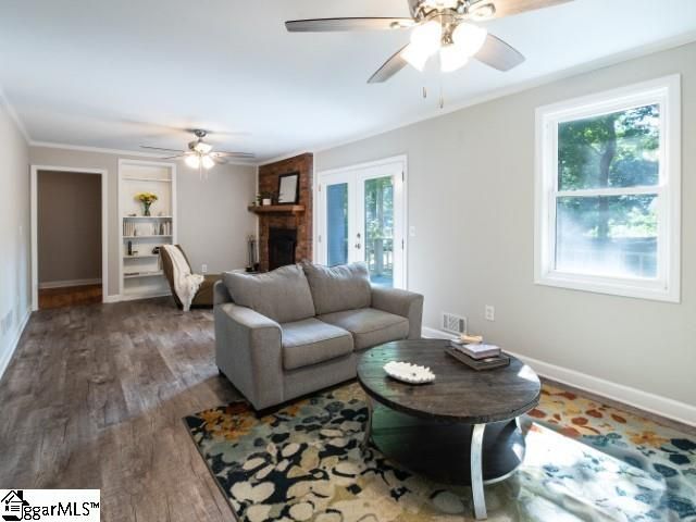 Property image 4 at 304 Creighton Drive, Taylors, SC 29687