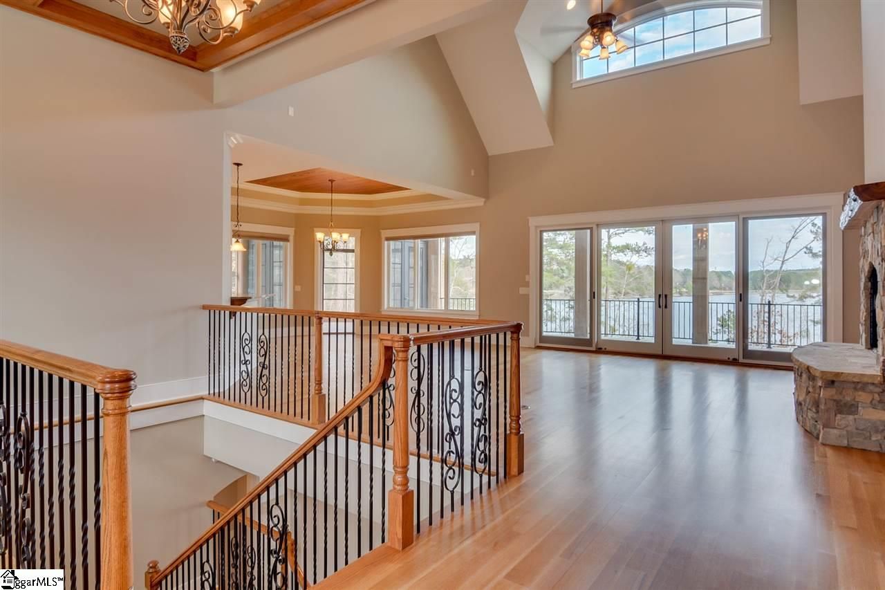 Property image 5 at 401 Baywood Court, Seneca, SC 29672