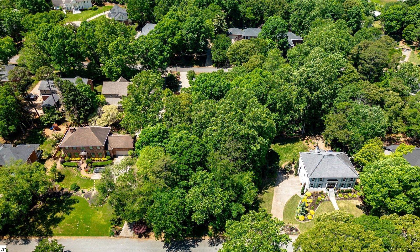 Property image 3 at 109 Nightingale Lane, Greenville, SC 29605-1399