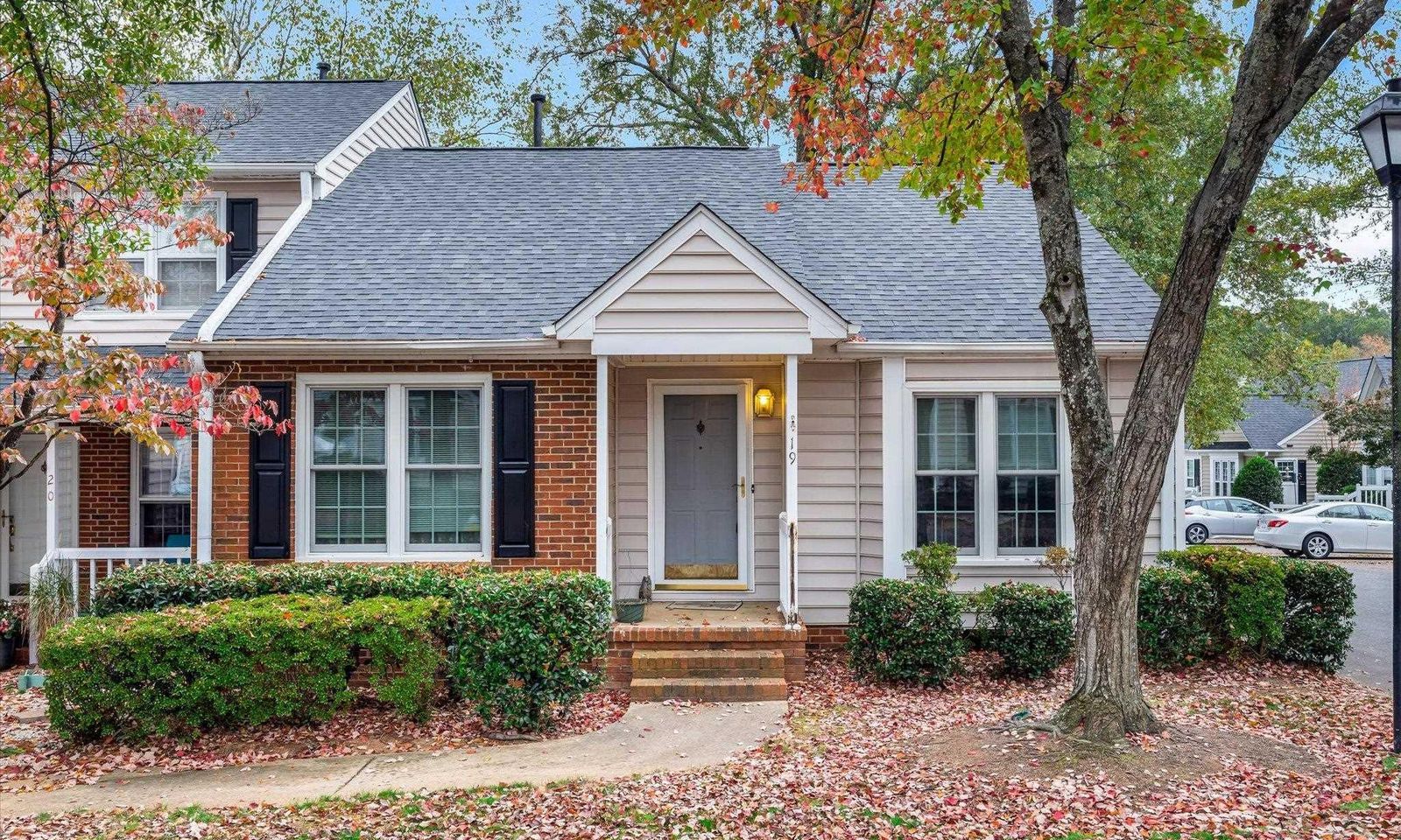 Property image 1 at 40 Wood Pointe Drive, Greenville, SC 29615