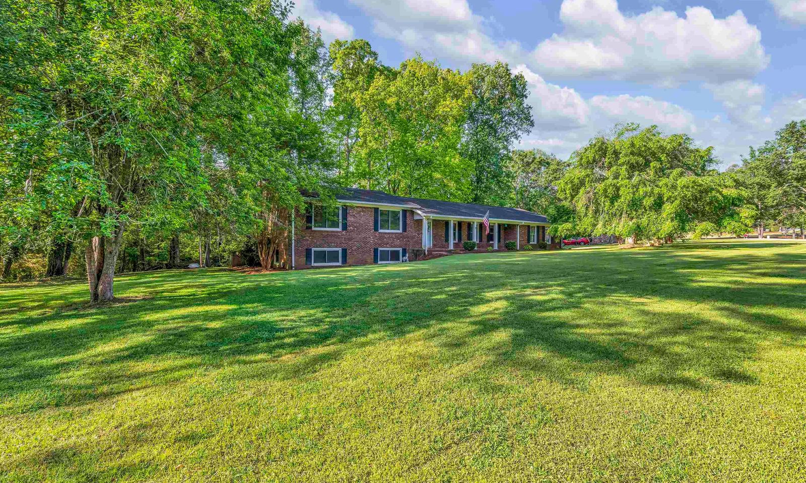 Property image 2 at 108 Forest Drive, Woodruff, SC 29388