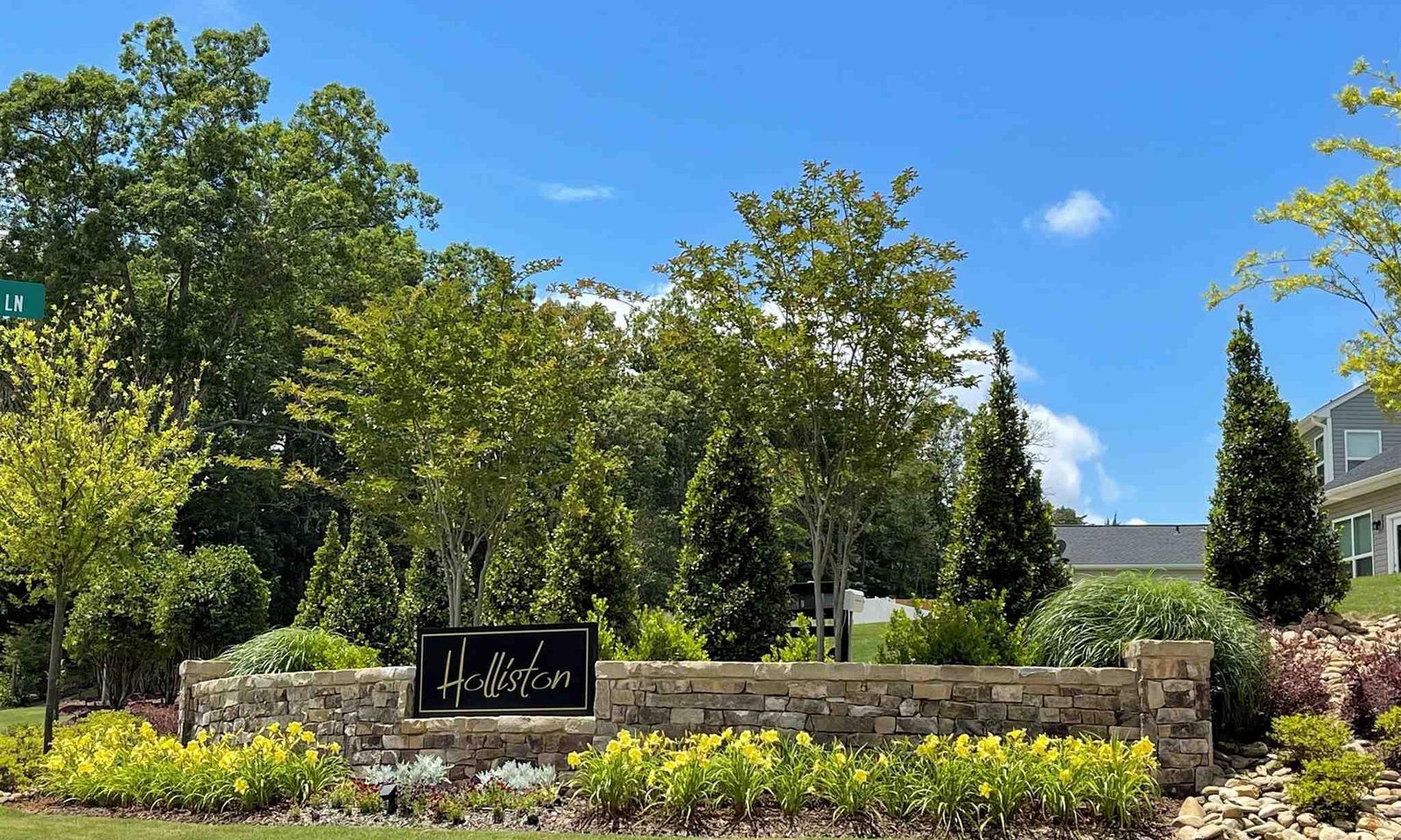 Property image 2 at 10 Corsica Court, Simpsonville, SC 29681