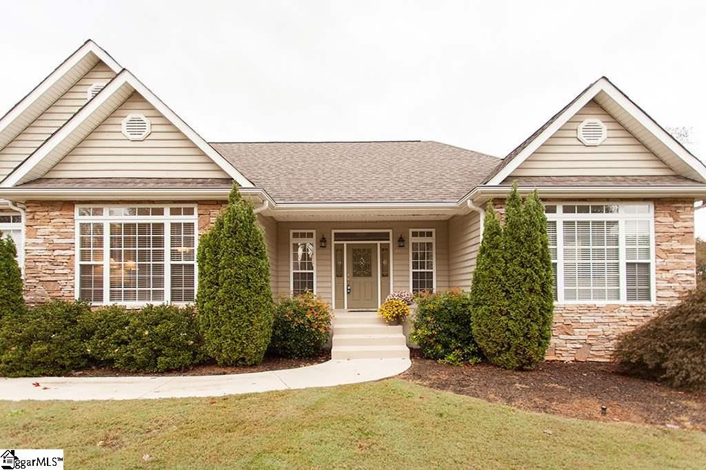 Property image 2 at 15 King Eider Way, Taylors, SC 29687