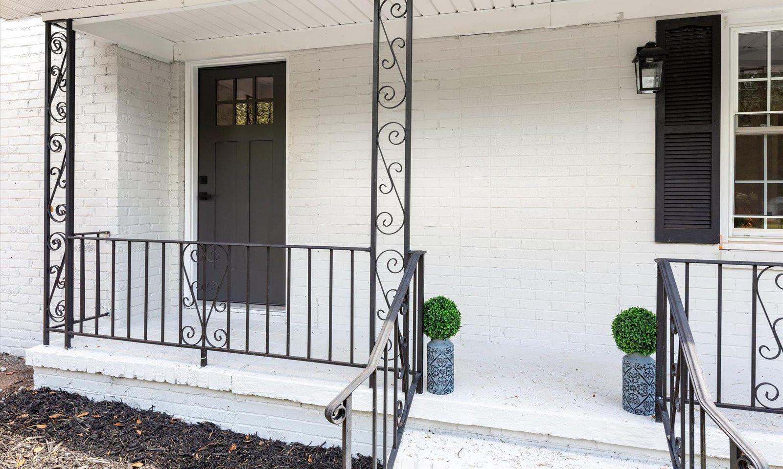Property image 4 at 111 Sulphur Springs Drive, Greenville, SC 29617