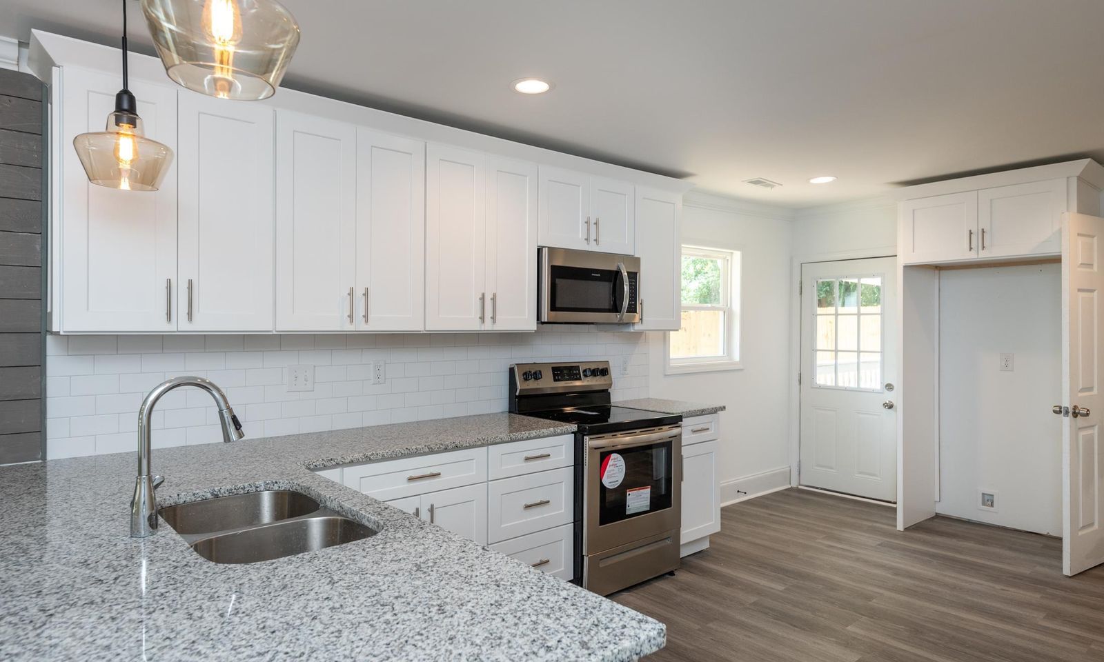 Property image 5 at 11 Judson Road, Greenville, SC 29611