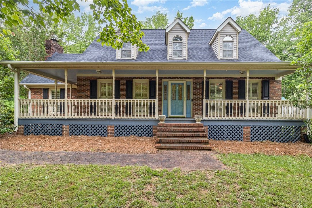 503 Columbine Court