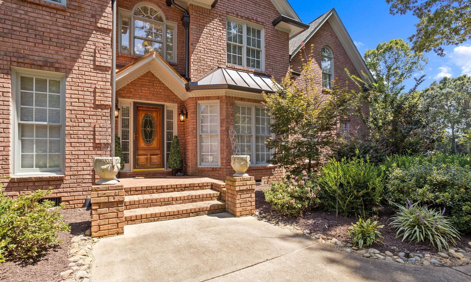 Property image 2 at 429 S Oakley Lane, Spartanburg, SC 29301