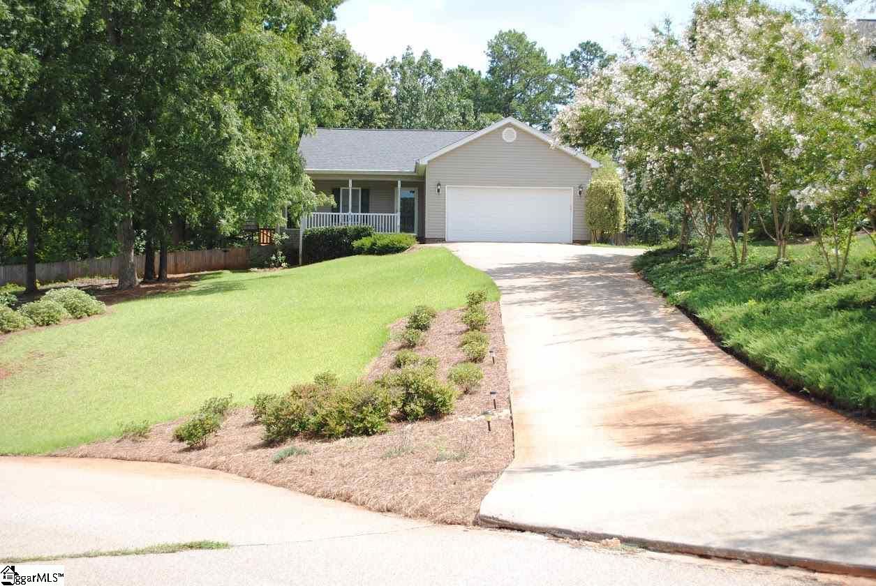 Property image 1 at 34 Raynes Court, Taylors, SC 29687