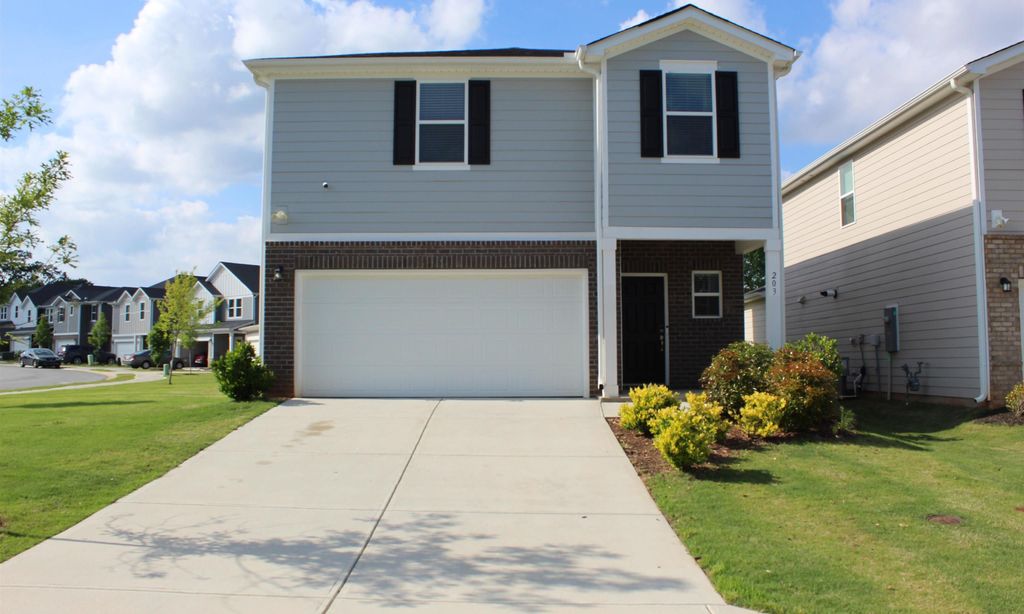 203 Lanyard Lane