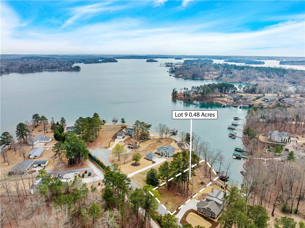 Property image 2 at 814 Morning Mist Way, Seneca, SC 29672