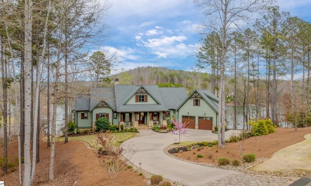 107 Mirror Lake Way