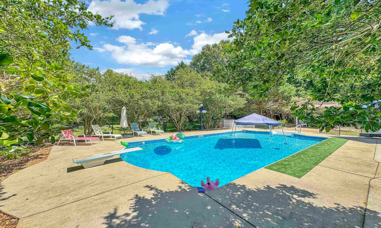 Property image 2 at 213 Harts Lane, Simpsonville, SC 29681