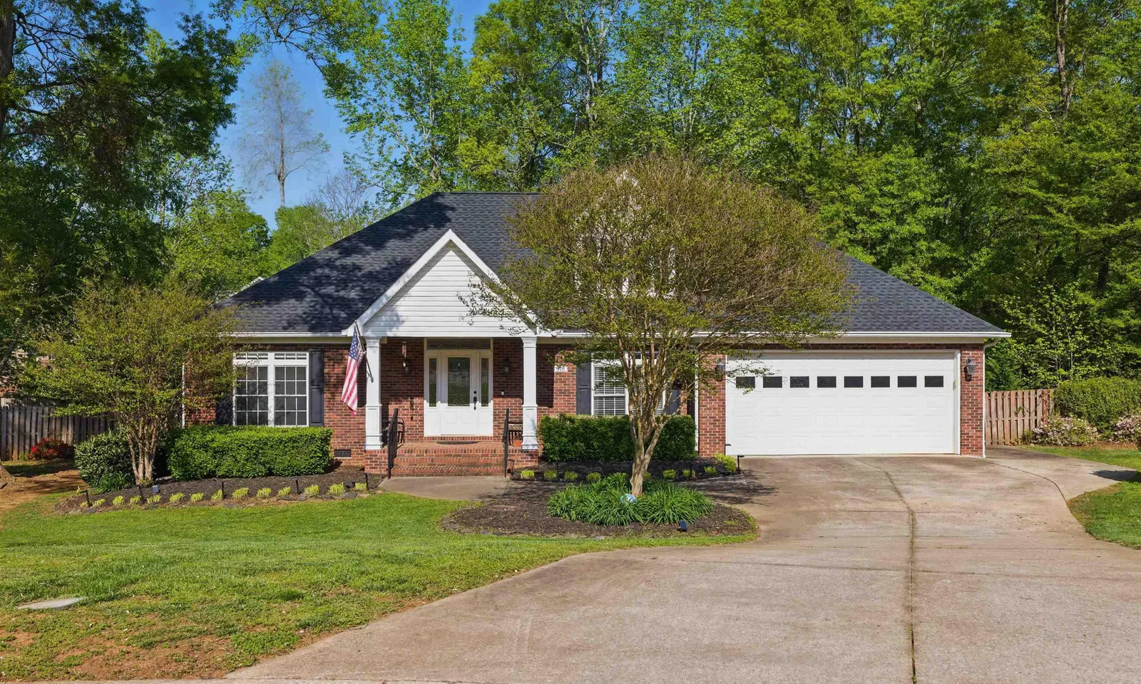 Sterling Estate, Boiling Springs Community