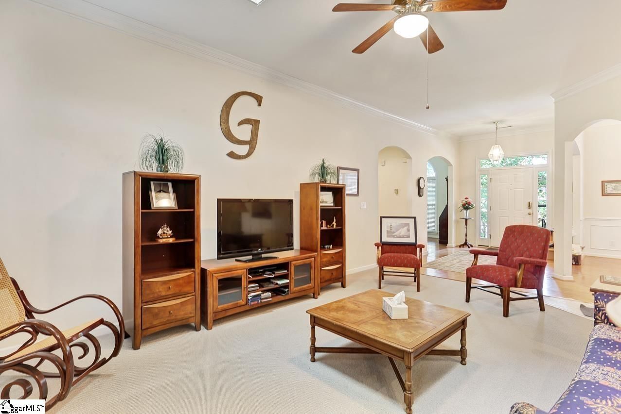 Property image 4 at 6 Bentley Way, Greer, SC 29650-3682