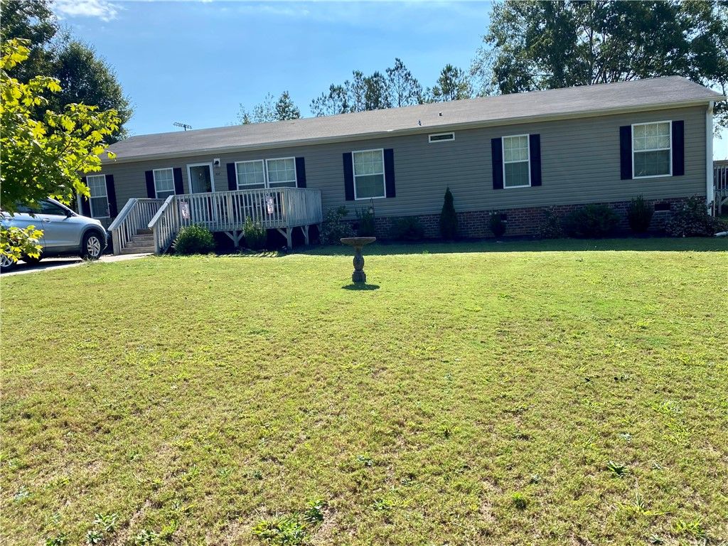 Property image 4 at 108 Twin Oaks Court, Iva, SC 29655