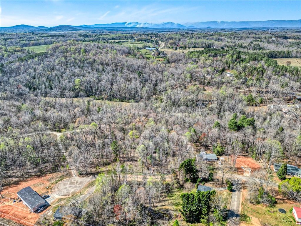 Property image 5 at 404 Thornbury Ridge, Easley, SC 29640