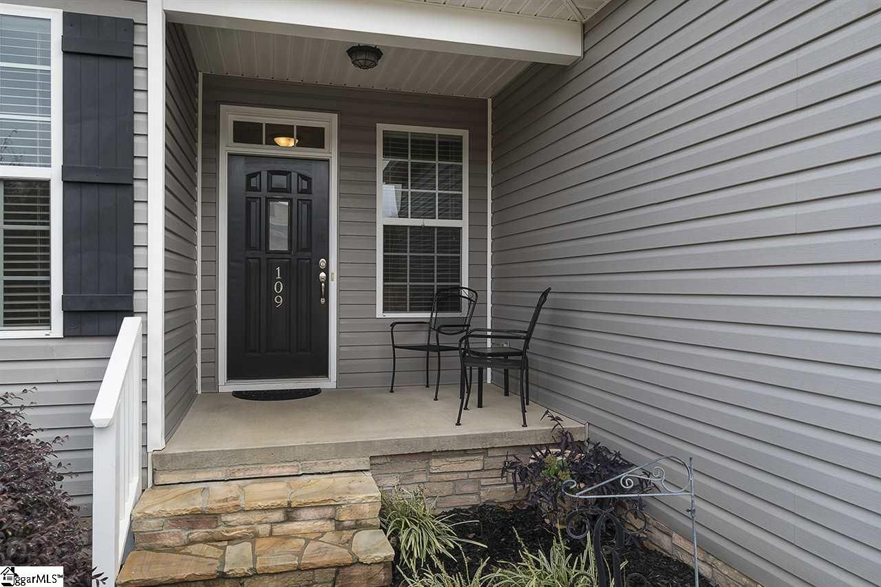 Property image 3 at 109 Ledge Run Court, Greenville, SC 29617