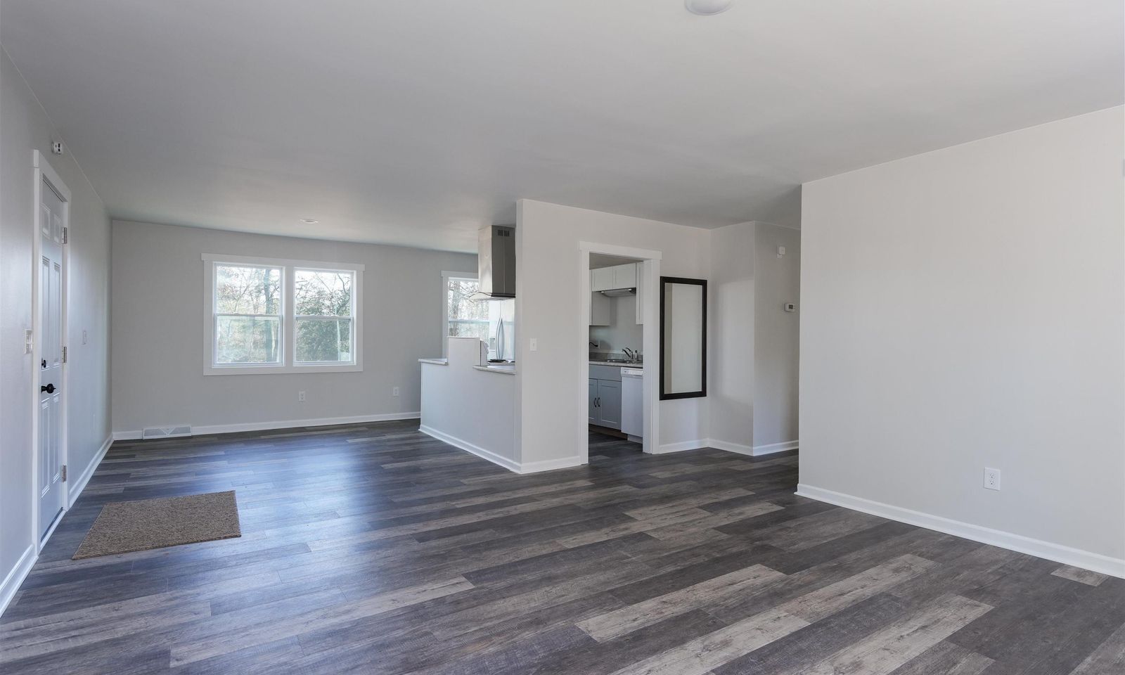 Property image 4 at 207 Barry Drive, Greer, SC 29650