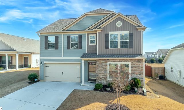 104 Mitford Way